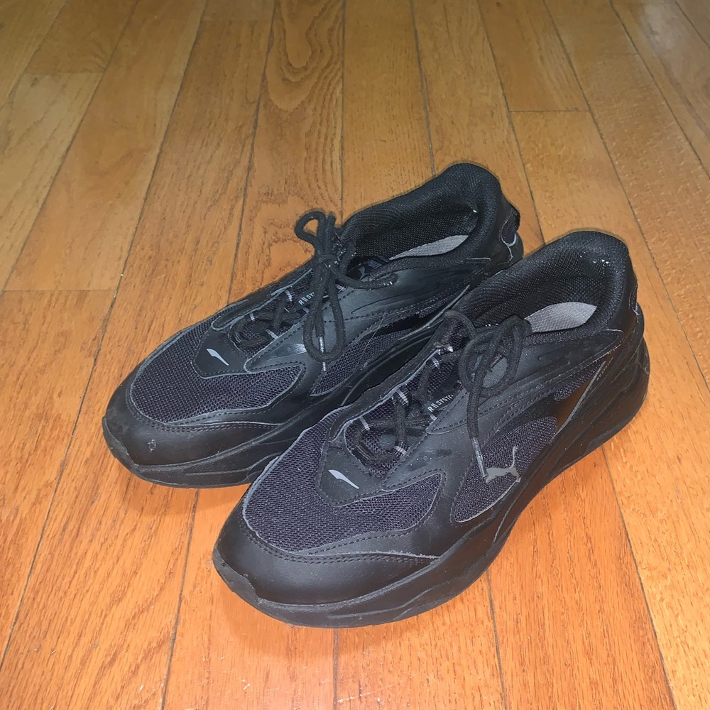 Mens Pumas
